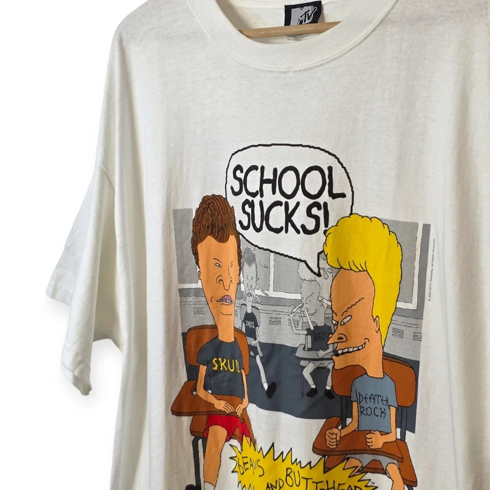 Vintage 2004 Beavis & Butthead School Sucks T-shirt XL - Picture 2 of 9